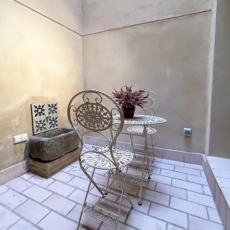 Genteel Home Rodrigo Caro Seville Exterior photo